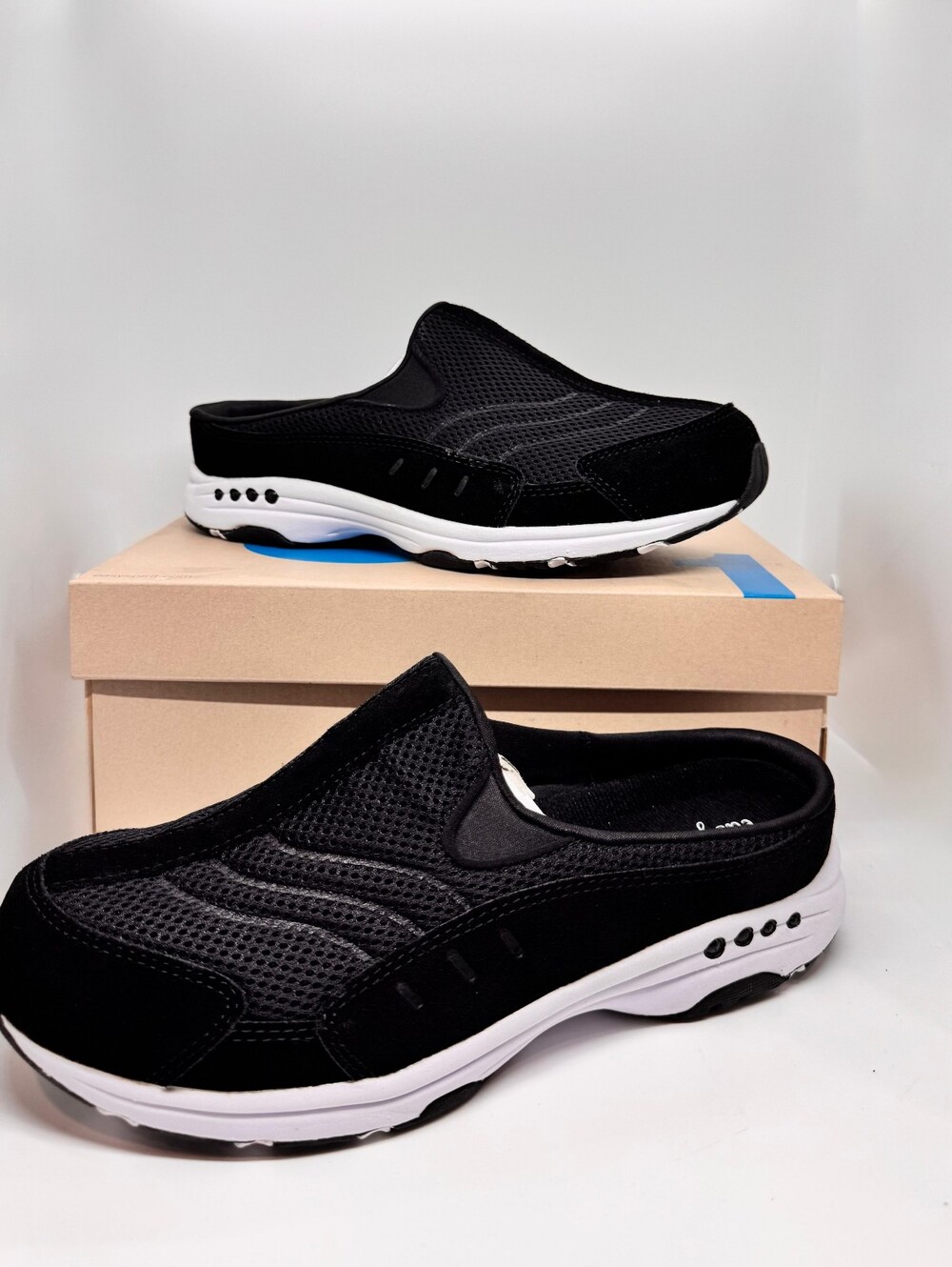Women’s Traveltime Clogs, Black Suede | Easy Spirit/Size 9.5/NWB.